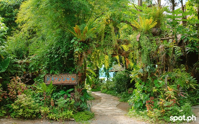 The entrance to Kapusod